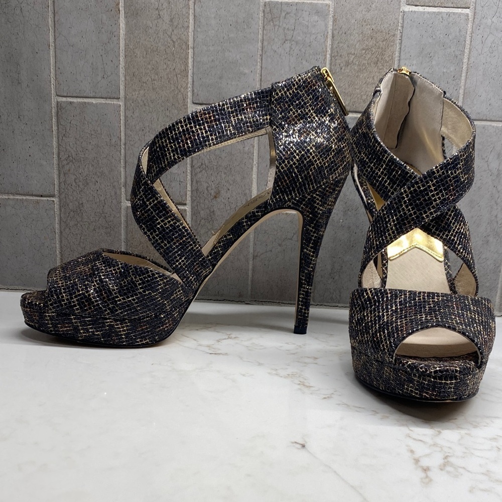 Michael Kors Leopard Textured Platform Heels Black Gold Size 7